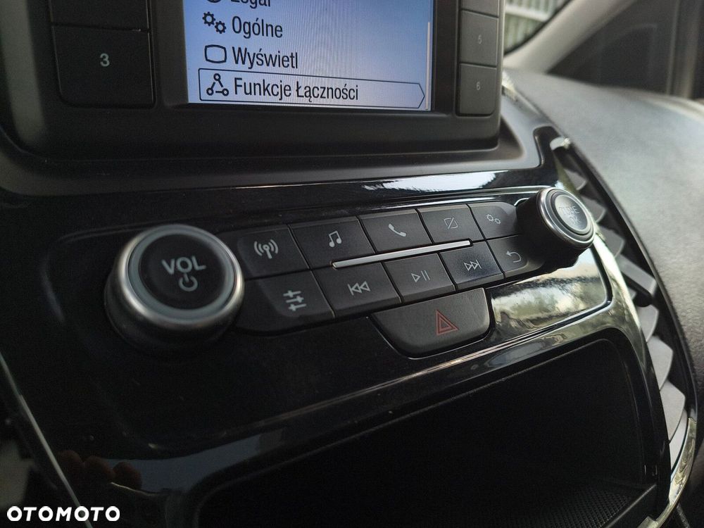 Ford Tourneo Connect Grand - 23