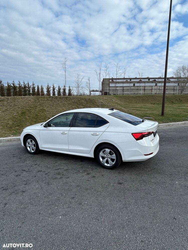 Skoda Octavia 2.0 TDI Ambition - 6
