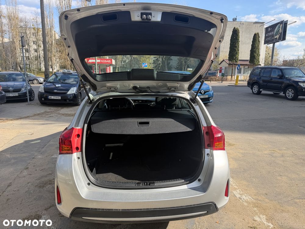 Toyota Auris 1.33 VVT-i Active - 5