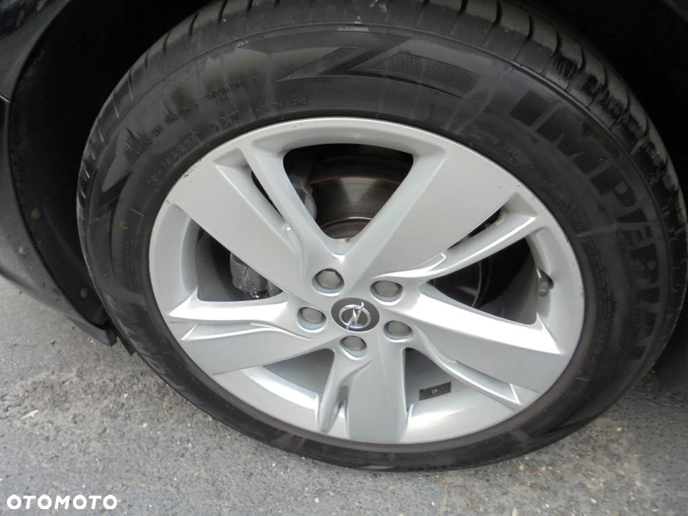 Opel Astra 1.4 Turbo ENERGY - 40