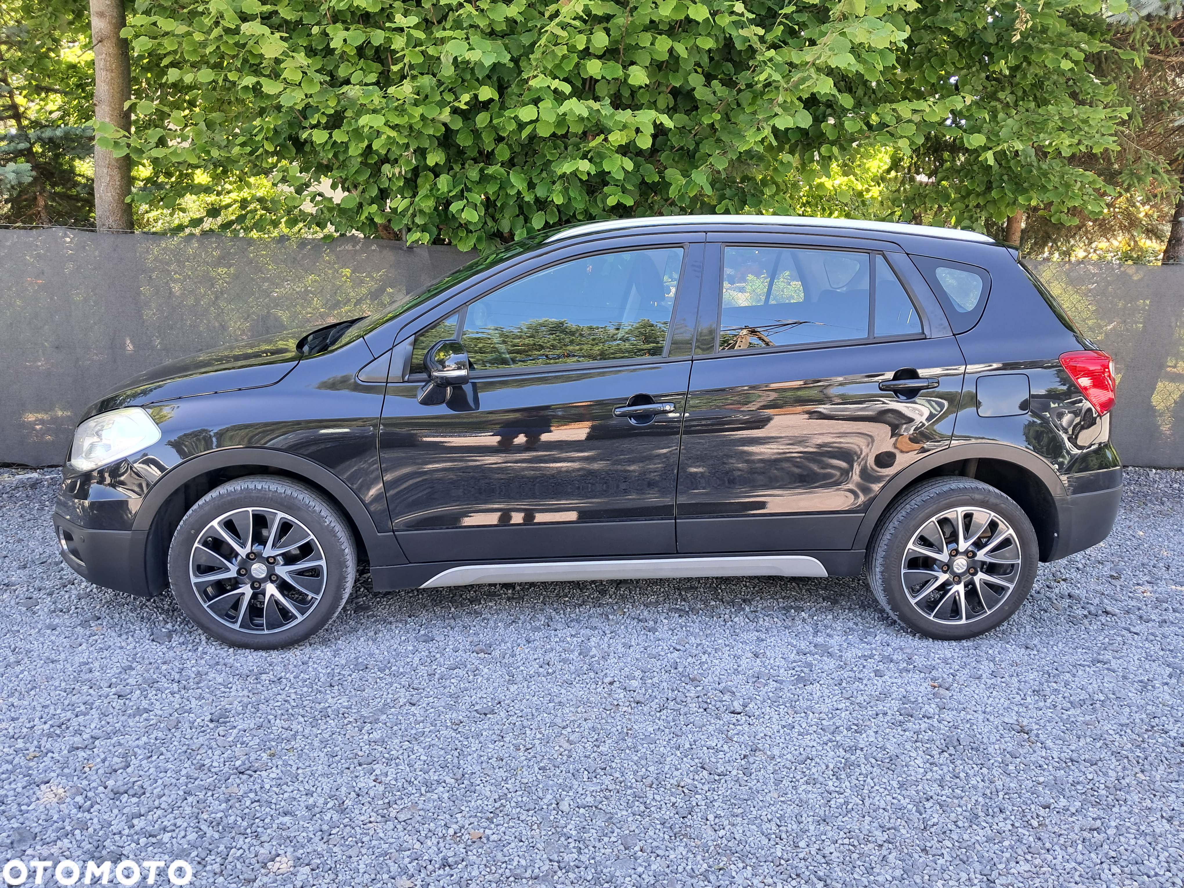 Suzuki SX4 S-Cross 1.6 DDiS Premium 4WD - 5