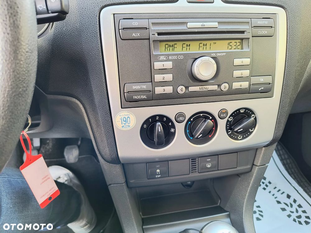 Ford Focus 1.6 TDCi DPF Ambiente - 12