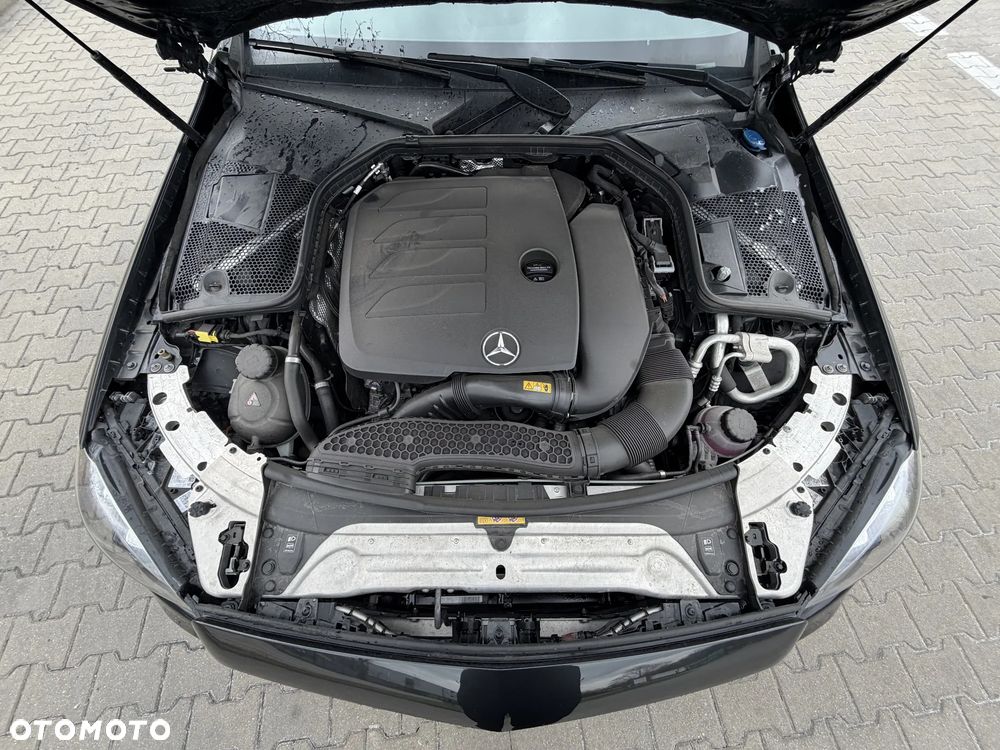 Mercedes-Benz Klasa C 200 4MATIC 9G-TRONIC - 9