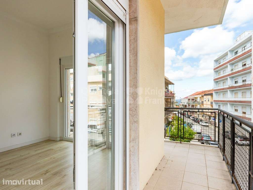 Apartamento T2 para arrendamento em Cacilhas - Grande imagem: 5/23