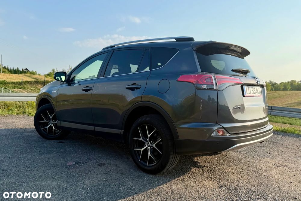 Toyota RAV4 Hybrid Premium 4x2 - 2