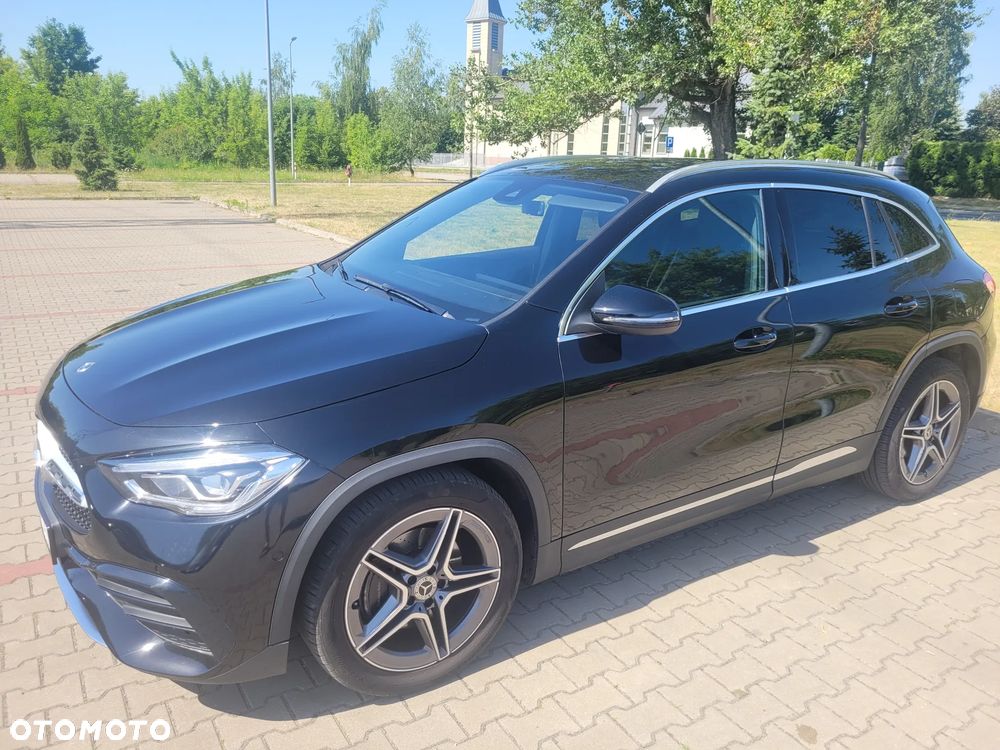 Mercedes-Benz GLA 200 d 8G-DCT AMG Line - 17