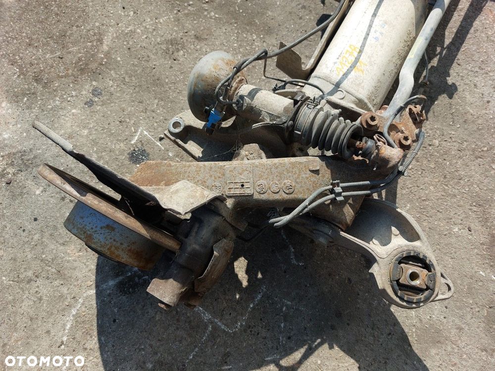 Wózek tylny BELKA TYŁ TYLNA SANKI CITROEN C5 I 2004-2008 LIFT Kombi - 9