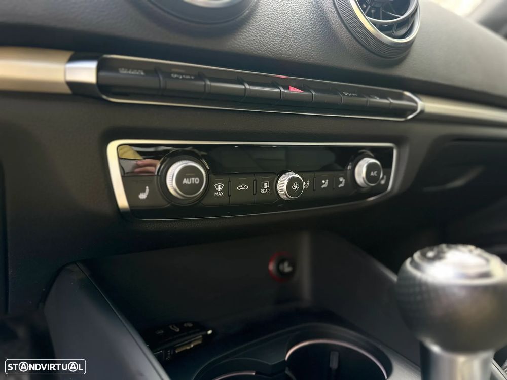 Audi A3 Sportback 2.0 TDI S line Sport Pack - 50
