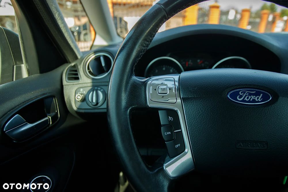 Ford Galaxy 2.0 FF Titanium - 20
