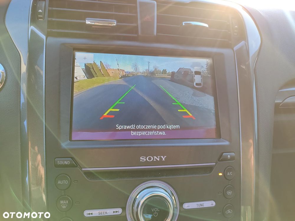 Ford Mondeo 2.0 EcoBlue Titanium - 15