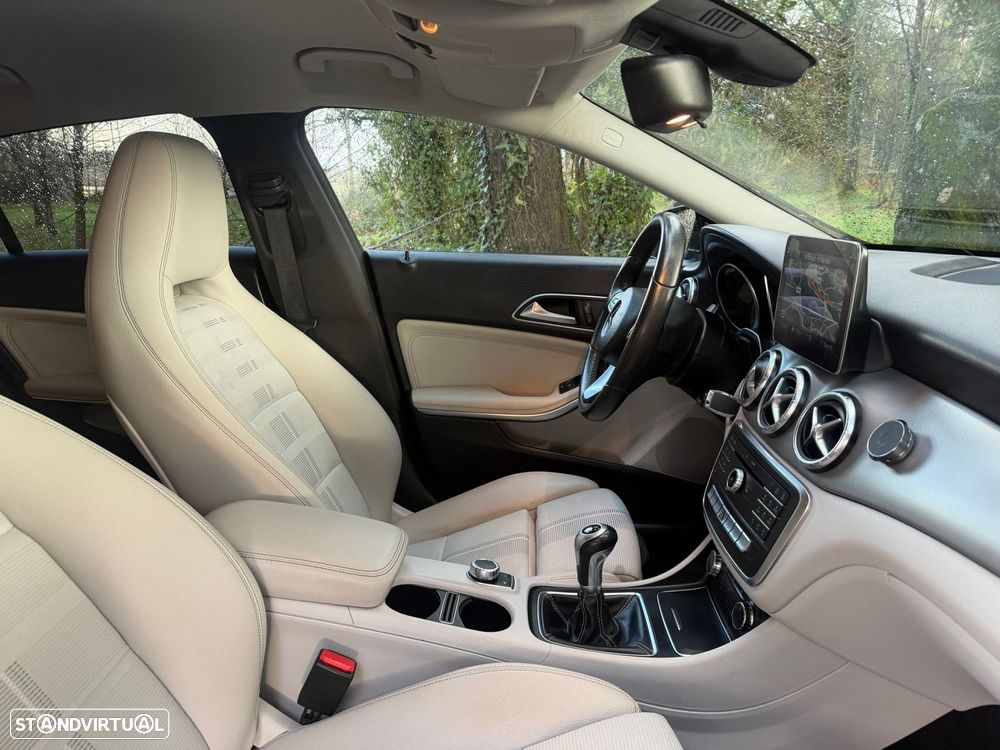 Mercedes-Benz CLA 180 d Shooting Brake Urban - 28