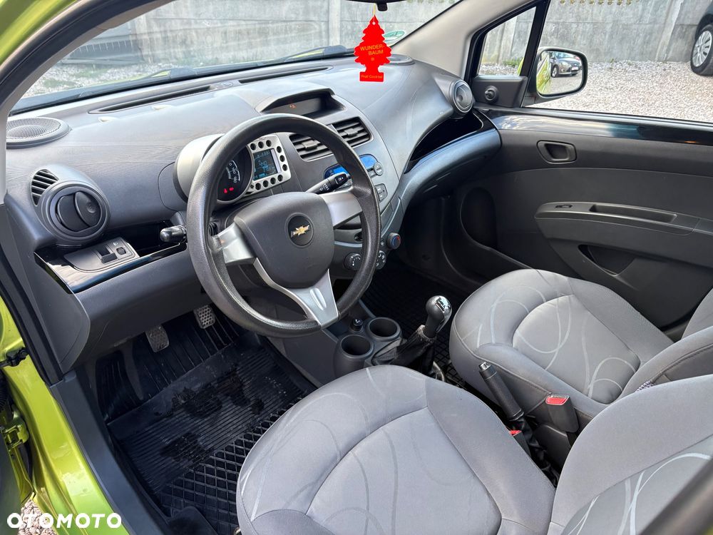 Chevrolet Spark 1.0 LS+ - 19