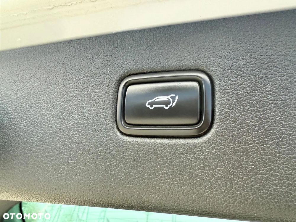 Hyundai Tucson 2.0 CRDI 2WD Style - 33