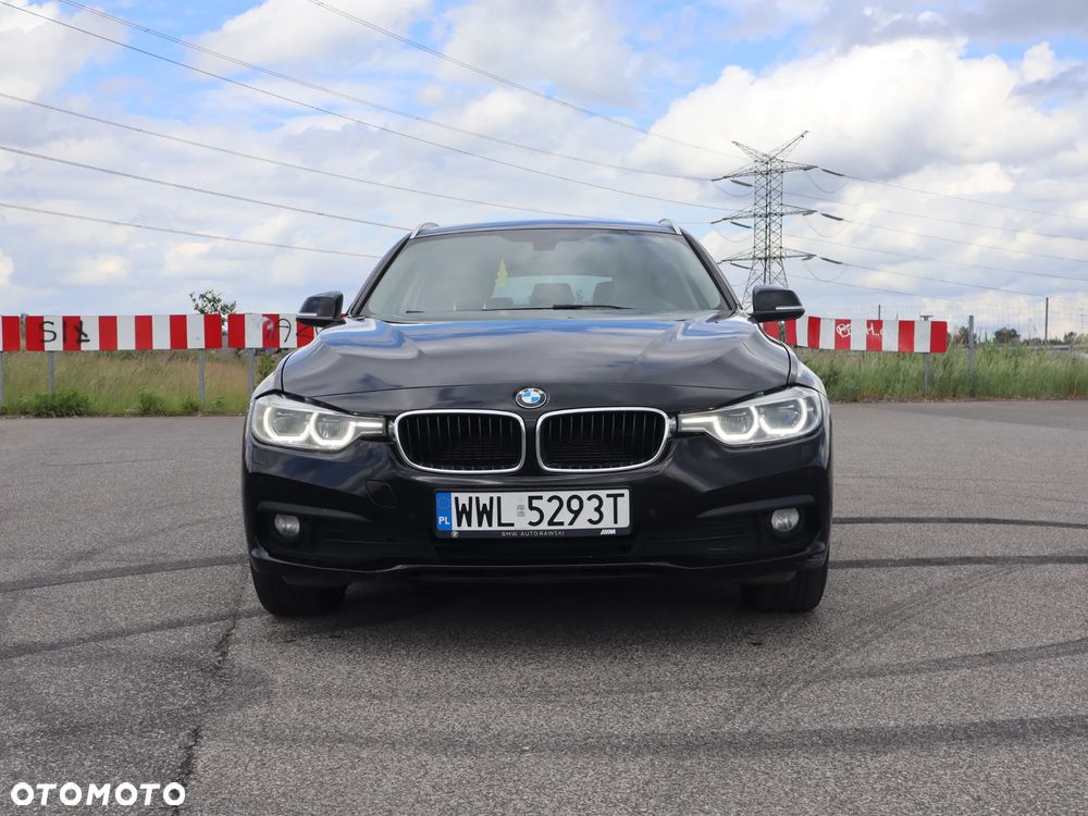 BMW Seria 3 ver-318d-luxury-line - 3