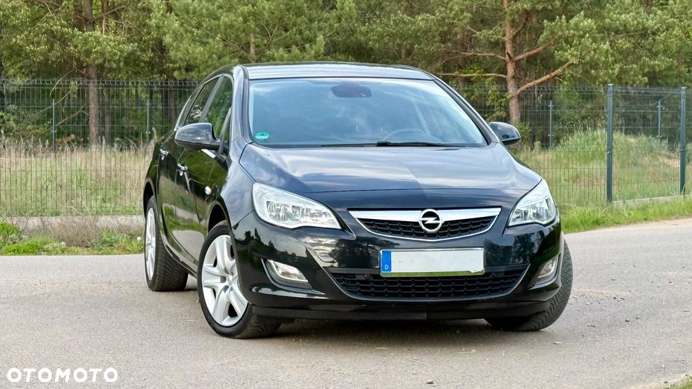Opel Astra 1.4 Turbo Edition - 11