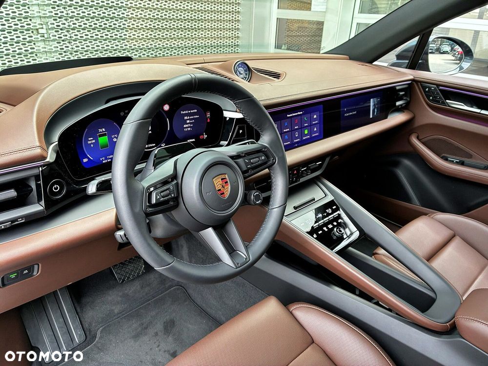 Porsche Macan - 10