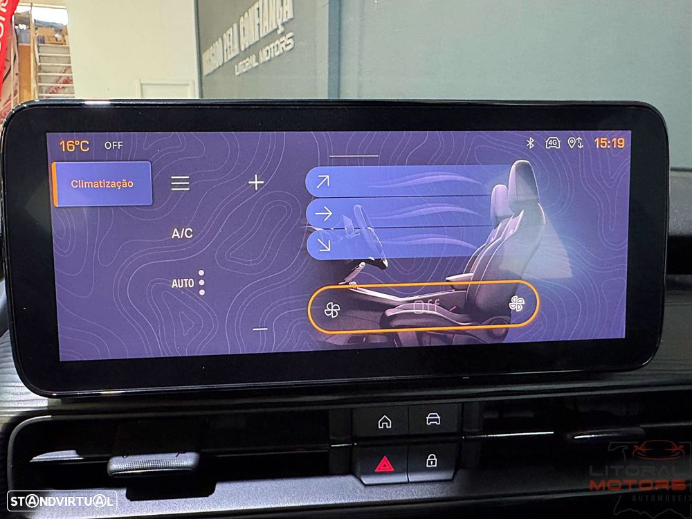 Jeep Avenger 1.2 GSE T3 Altitude - 32