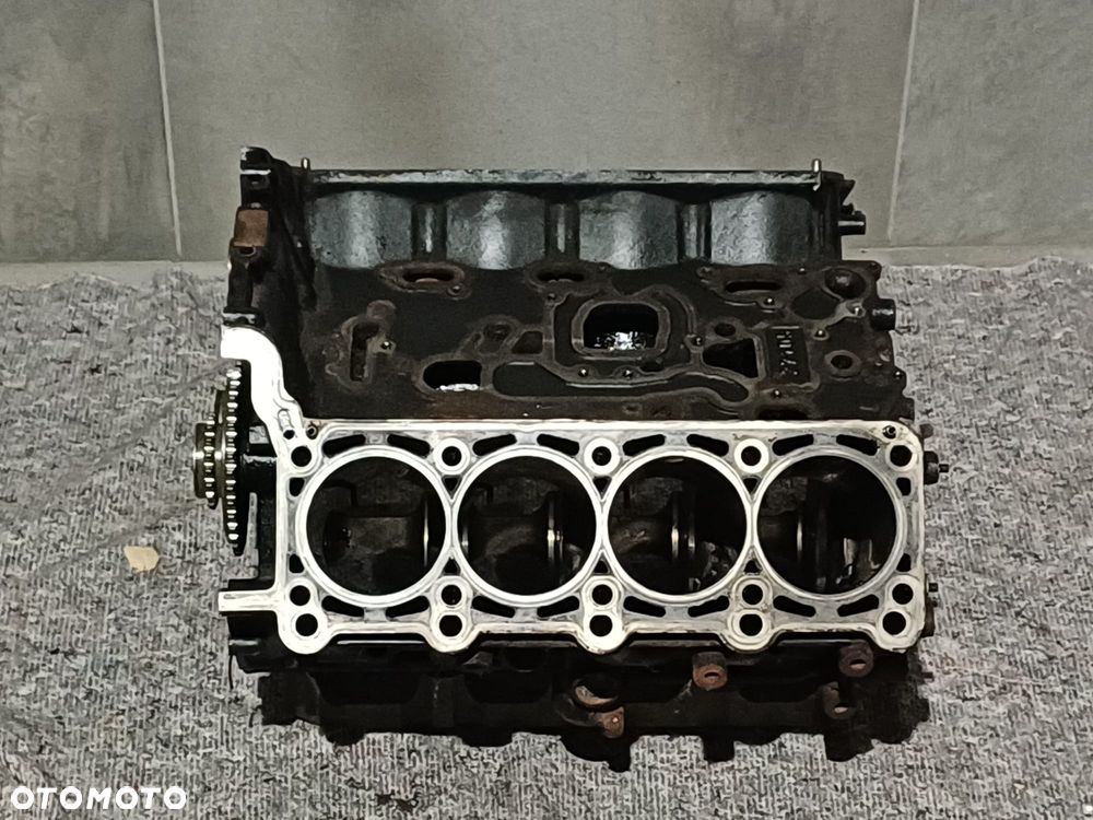 NR 77 Blok Silnika do Audi A8 D3 4,2TDI 057103021AA - 3