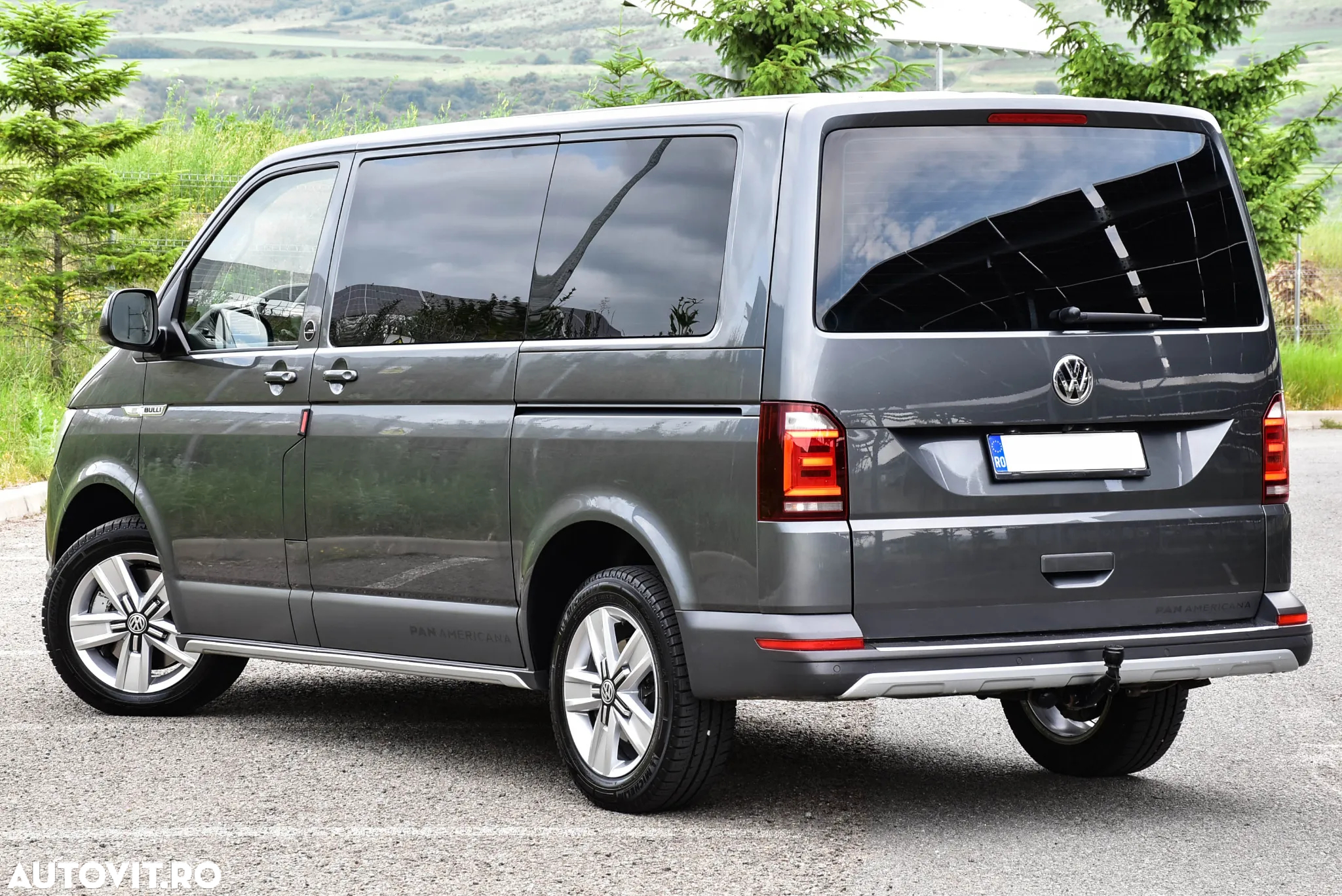 Volkswagen Multivan - 3