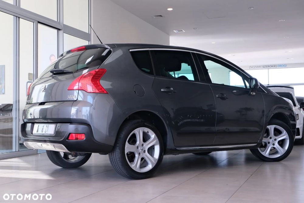 Peugeot 3008 1.6 HDi Active - 10