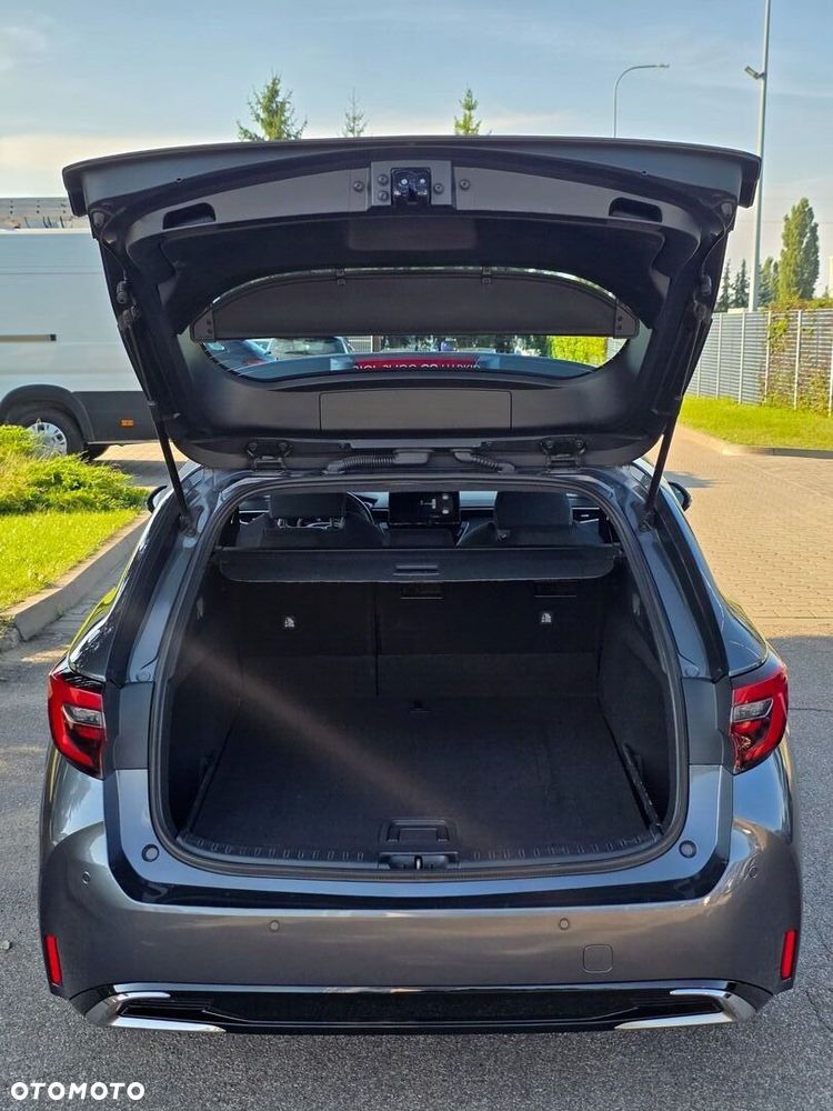 Toyota Corolla 1.8 Hybrid Comfort - 29