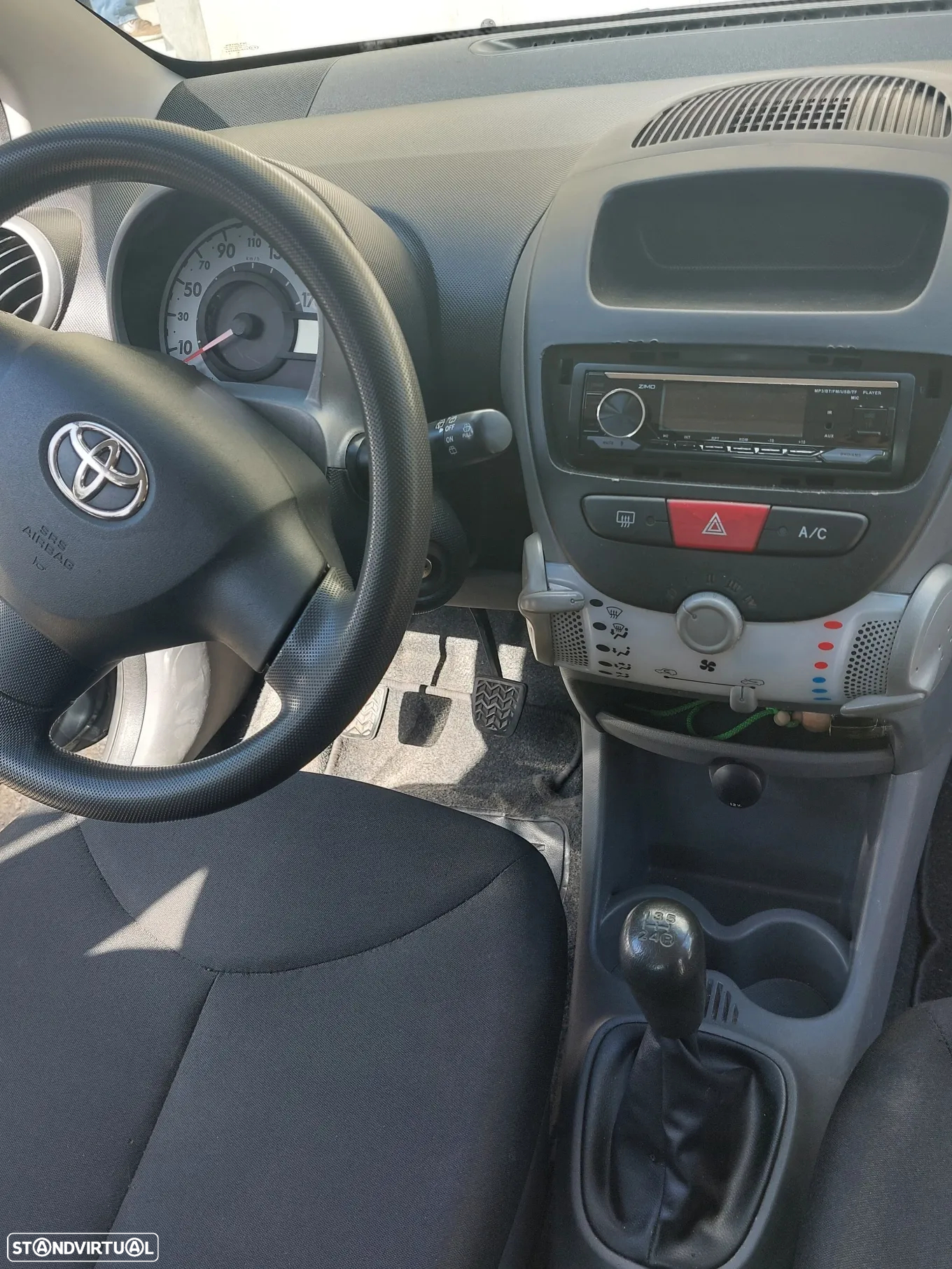 Toyota Aygo 1.0 - 11
