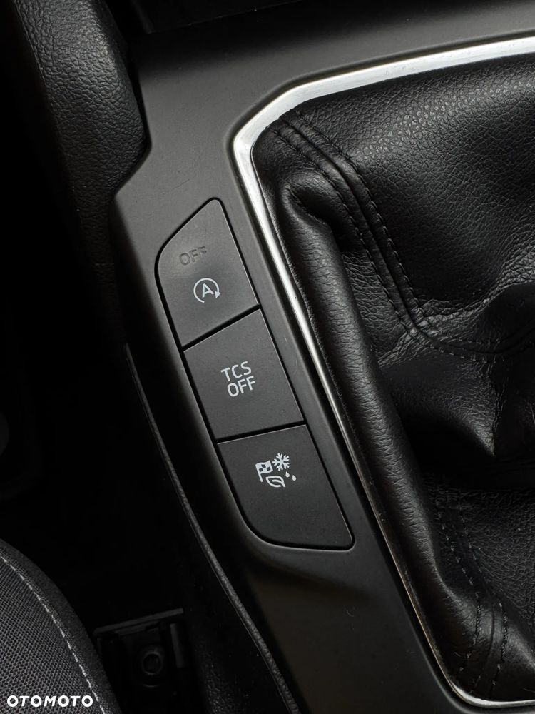 Ford Focus 1.5 EcoBlue Connected - 23