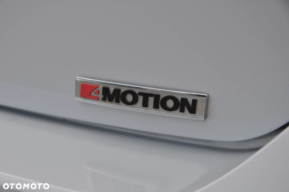 Volkswagen T-Roc 2.0 TDI SCR 4MOTION DSG Sport - 30
