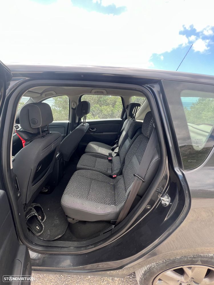 Renault Scénic 1.5 dCi Exclusive SS - 6