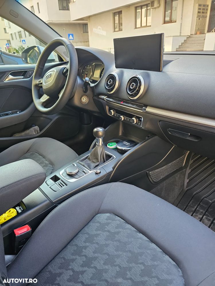 Audi A3 Sportback 1.4 TFSI Attraction - 19