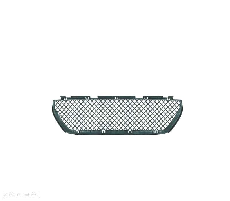 GRELHA FRONTAL DE PÁRA-CHOQUES BMW E46 98-05 LOOK M3 - 1