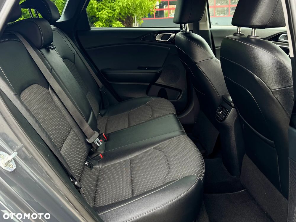 Kia Ceed 1.0 T-GDI ISG GT Line - 12