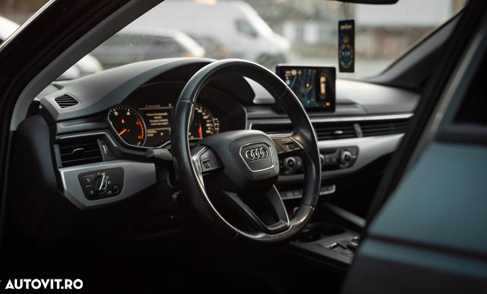 Audi A4 Limuzina 2.0 TDI DPF multitronic Attraction - 6