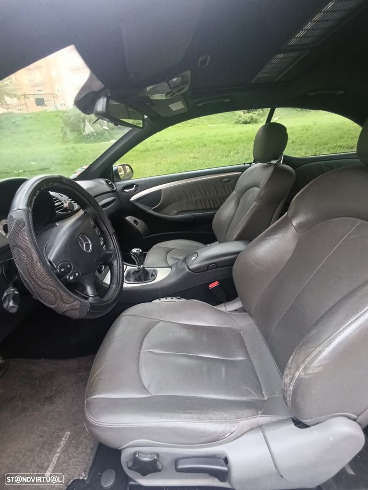 Mercedes-Benz C 220 - 13