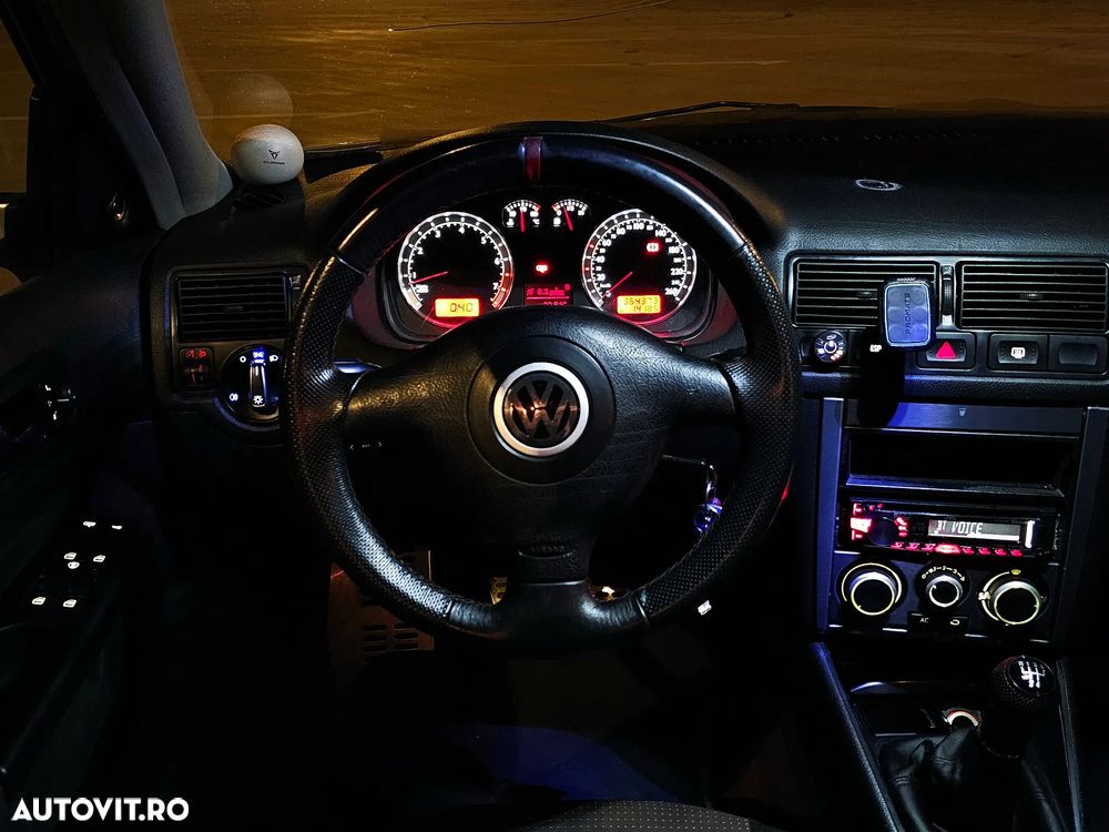 Volkswagen Golf 1.4 Comfortline - 6