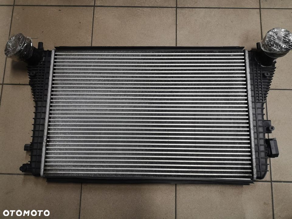 INTERCOOLER CHŁODNICA POWIETRZA VW GOLF V TOURAN - 1