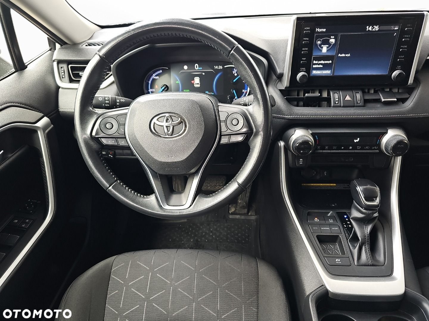 Toyota RAV4 - 10