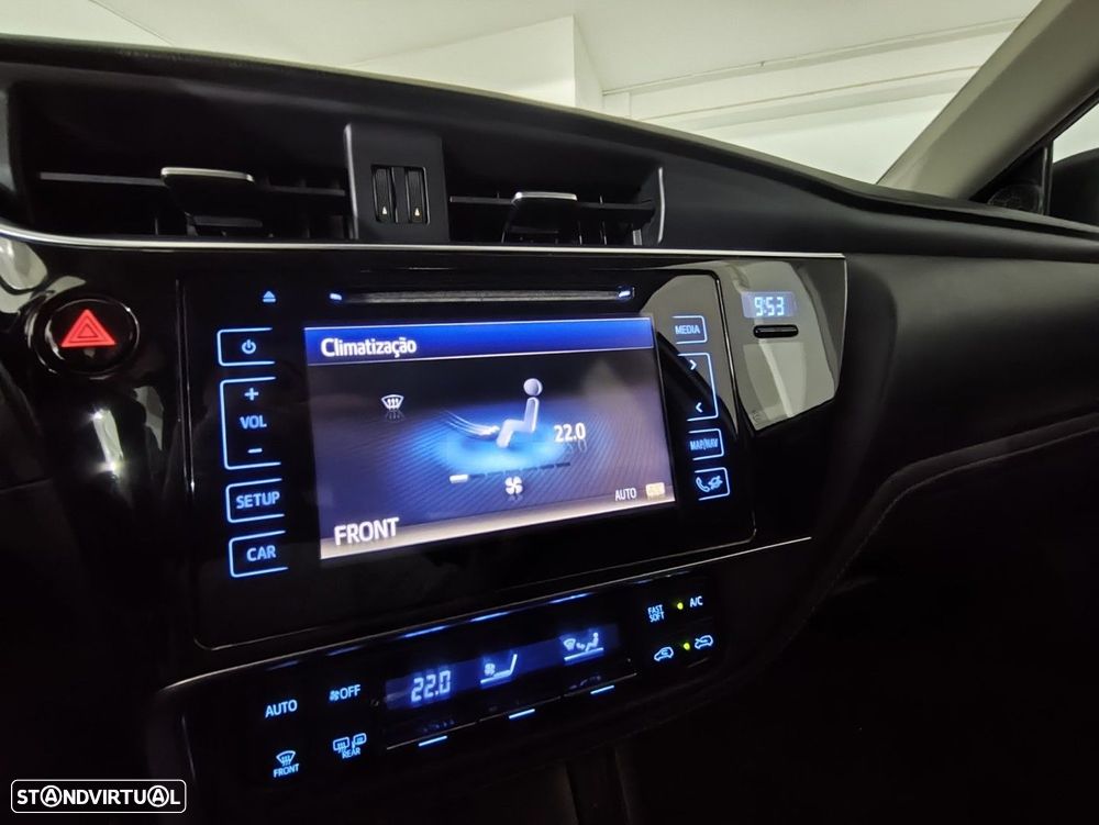 Toyota Auris Touring Sports 1.4 D-4D Comfort+Pack Sport - 21