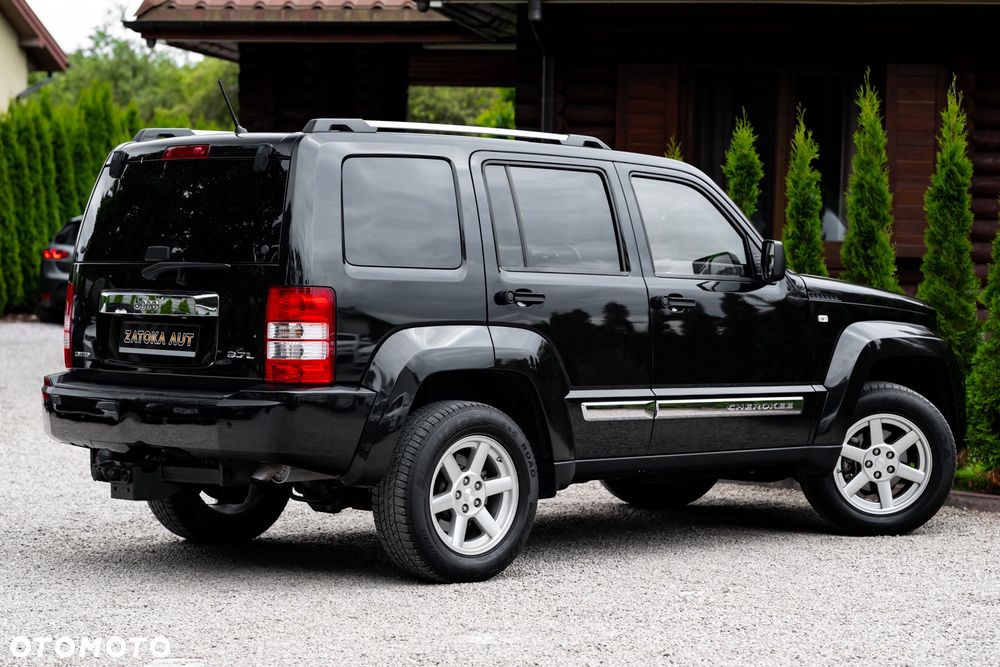 Jeep Cherokee - 14