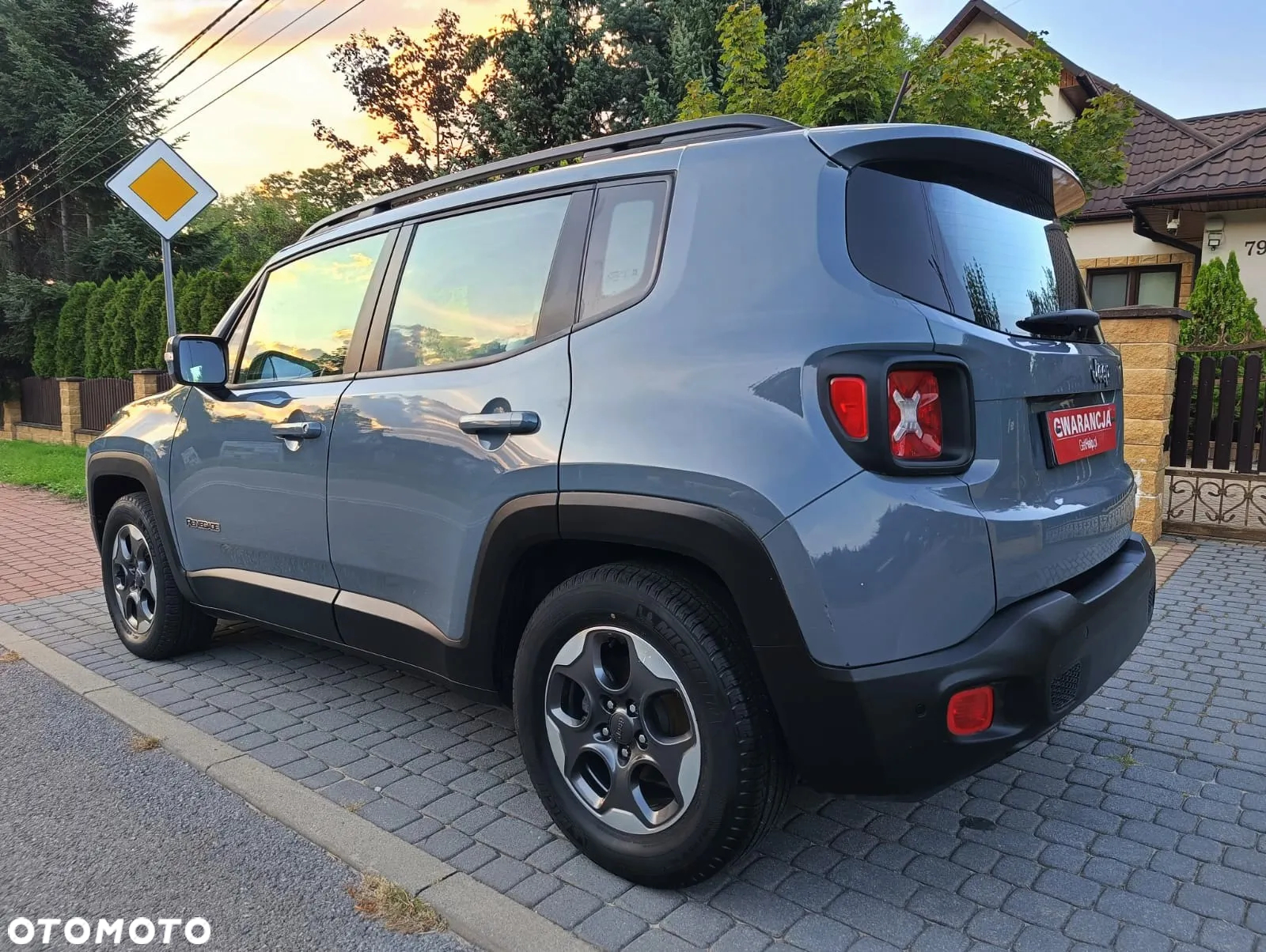 Jeep Renegade 1.4 MultiAir Longitude FWD S&S - 19