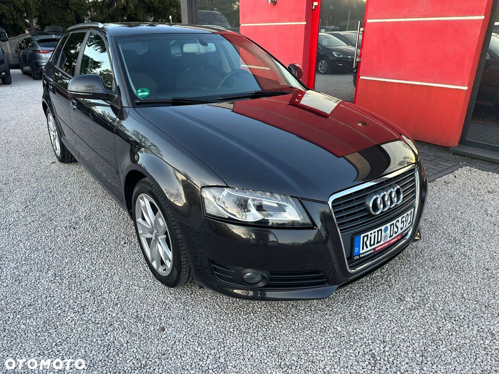 Audi A3 Sportback 1.4 TFSI Ambiente - 1