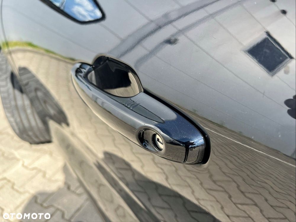 Ford Kuga - 13