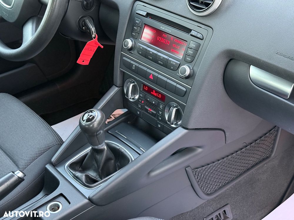 AUDI A3 Sportback 2010 — imagine 11