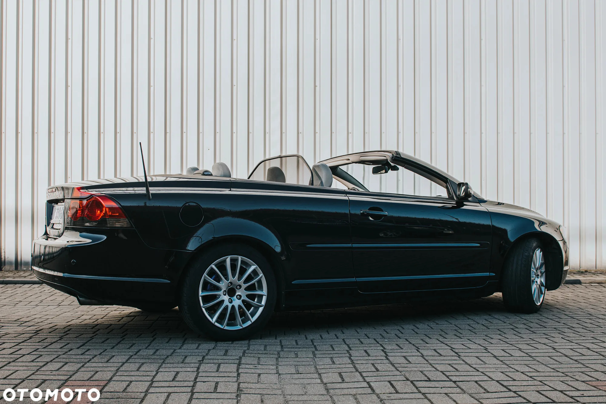 Volvo C70 2.4D5 Summum - 10