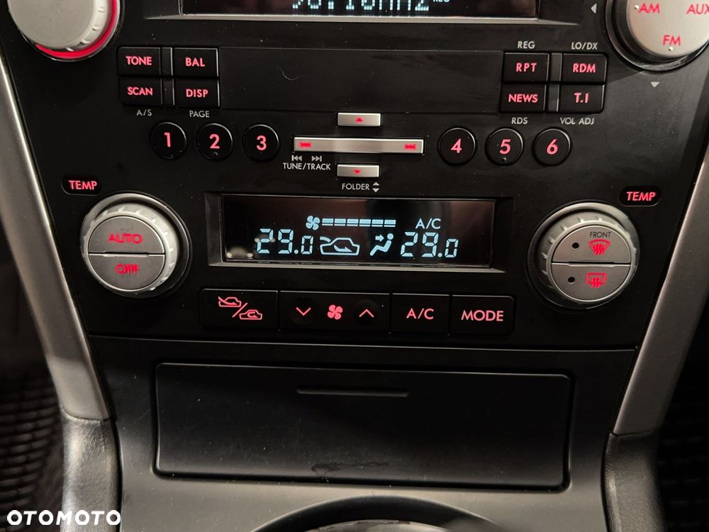 Subaru Legacy - 18