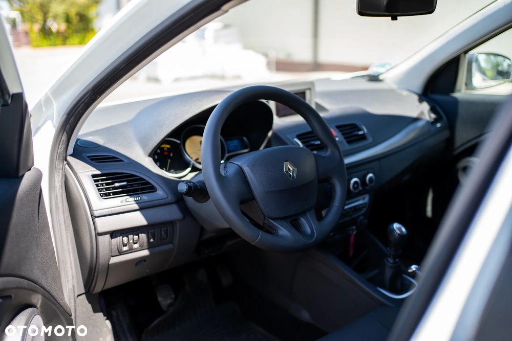 Renault Megane dCi 130 FAP Expression - 10