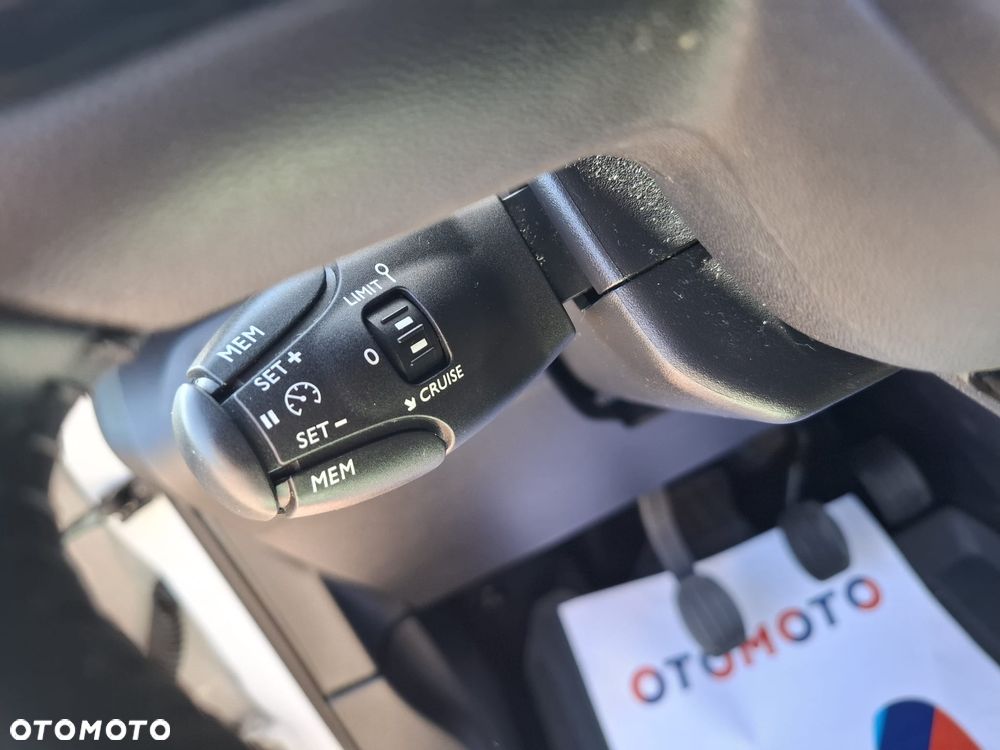 Citroën Berlingo M 1.2 PureTech Feel S&S - 27