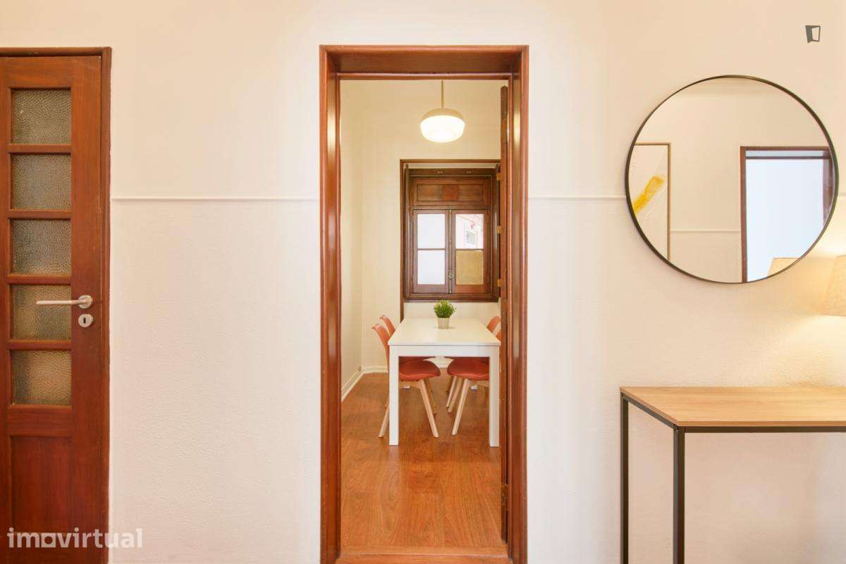 Quarto - localizado em Estrela Lisbon - Grande imagem: 4/43