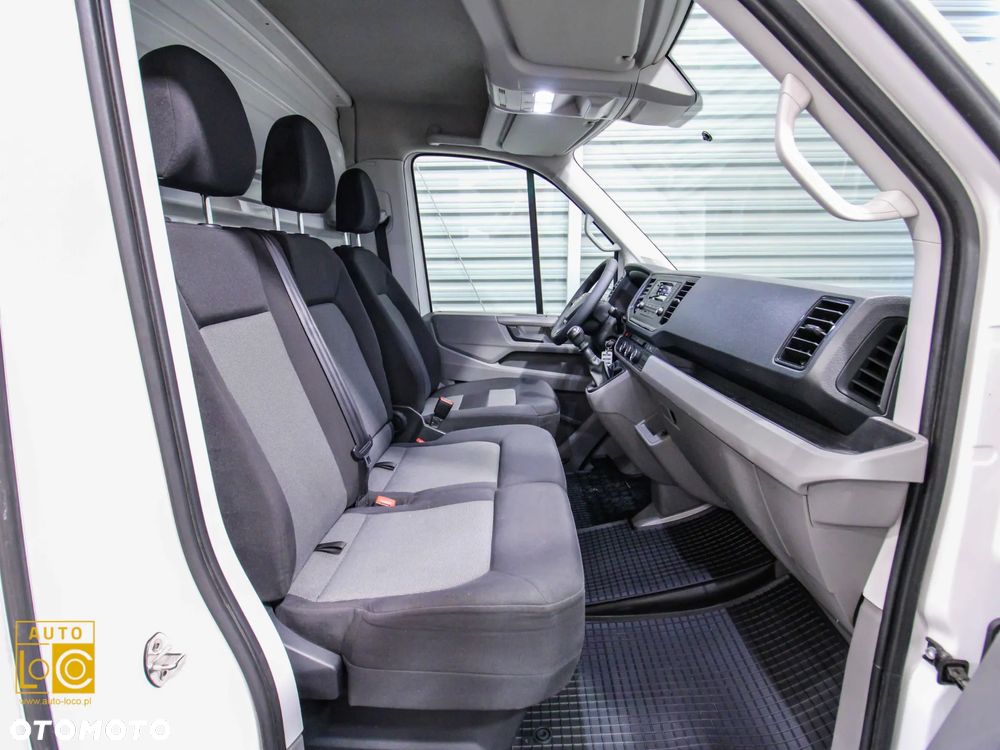 Volkswagen CRAFTER SKRZYNIA 5m - 9