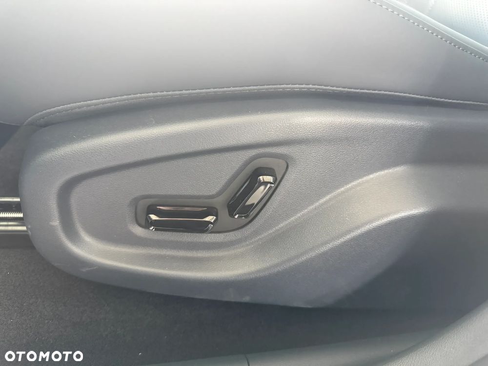 Geely Starray EM-i 1.5 PHEV Pro - 17